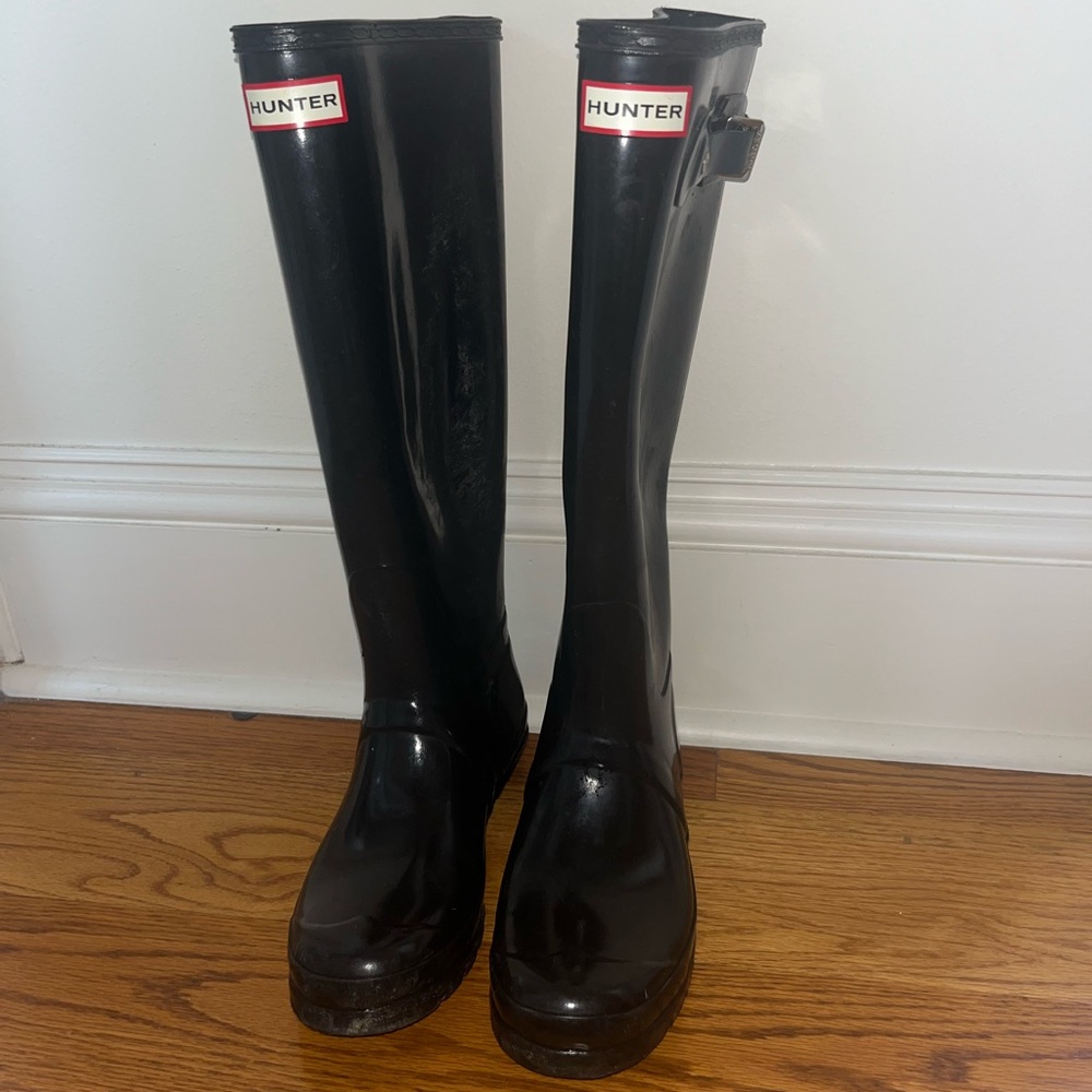 Tall Gloss Black Hunter Rain Boot Size US 8, worn once